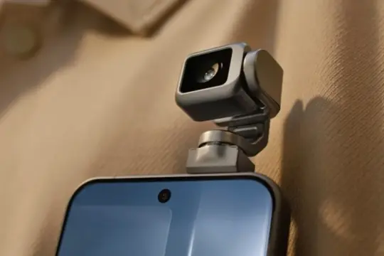 هونر تكشف عن «Magic V6» القابل للطي وروبوتها البشري في MWC 2026