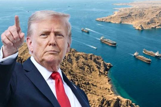 ترامب يبحث ضربات محدودة ضد إيران في مضيق هرمز