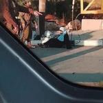 جنود الاحتلال ينكلون بسيدة عند مدخل ترمسعيا قبل اقتيادها إلى جهة غير معلومة