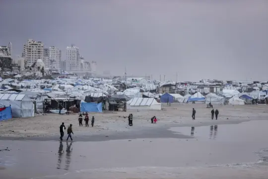 فورين بوليسي: عام 2026 في الشرق الأوسط ..  استقرار هش وتحديات مستمرة