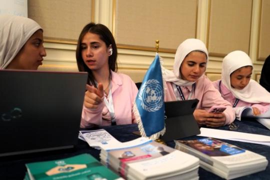 أونروا تستعرض مشاريعها في الصحة الرقمية والذكاء الاصطناعي لخدمة لاجئي فلسطين في الأردن