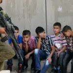 عيد الأضحى خلف القضبان.. 360 طفلًا و84 أسيرة فلسطينية محرومون من عائلاتهم في سجون الاحتلال