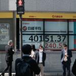 الأسواق الآسيوية ترتفع والنفط يتراجع وسط تفاؤل بإمكانية فتح مضيق هرمز ومقترح إيراني لواشنطن