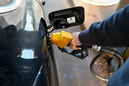 واشنطن تضغط على أوروبا لسحب احتياطيات الديزل لتجنب حظر الصادرات الأميركية