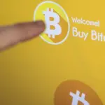 ارتفاع بتكوين فوق 72 ألف دولار مع استقرار النفط وسط توتر الشرق الأوسط