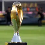 الكاف يرفض زيادة عدد المشاركين في بطولاته ويبدد آمال الوداد والاهلي