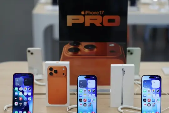 آبل تُخطط لتصغير Dynamic Island في هواتف آيفون 18 مع احتمالية إطلاق متفاوت للتصاميم