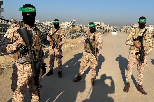 مصادر تكشف تفاصيل أول محادثات بين أمريكا و"حماس" منذ وقف إطلاق النار في غزة