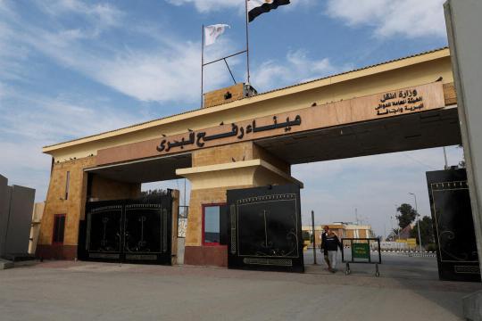 تضارب في التقارير الإسرائيلية بشأن موعد إعادة فتح معبر رفح