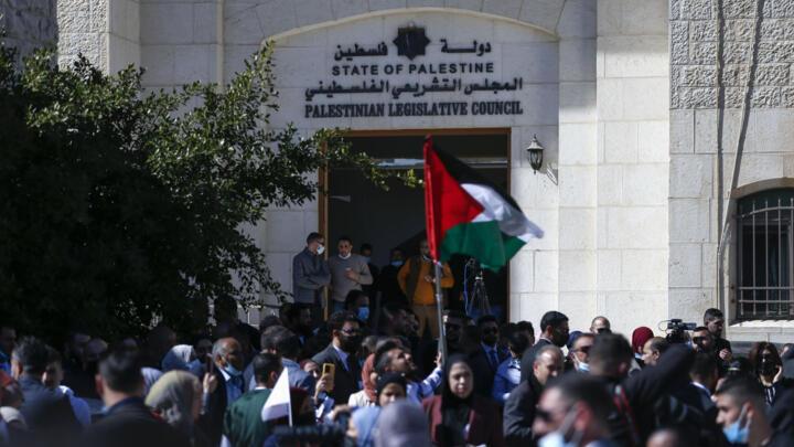 وتباينًا في التفضيلات بين الضفة وغزة