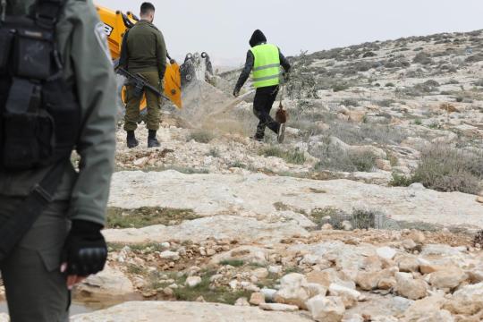 اقتحامات واعتداءات في نابلس وطوباس: إصابات وهجمات مستوطنين وتصعيد ميداني