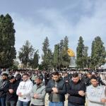 آلاف المصلين يؤدون صلاة الجمعة في المسجد الأقصى رغم القيود الإسرائيلية المشددة