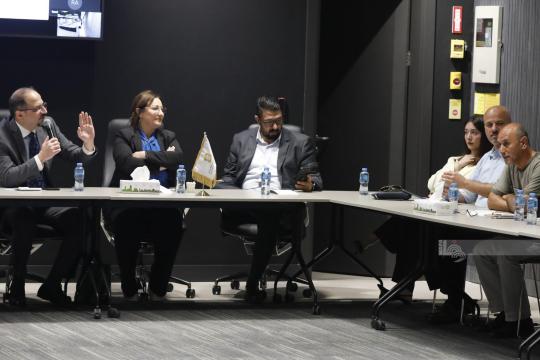 جمعية البنوك ووسائل الإعلام تبحثان تعزيز التوعية المصرفية والأمن الرقمي في فلسطين
