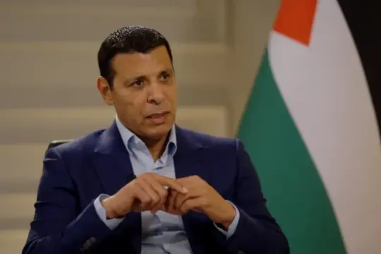 «إصلاحي فتح» وحماس يبحثان بالقاهرة سبل ترتيب البيت الفلسطيني