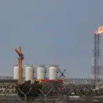 قطر ترفع تحميلات الغاز المسال لأعلى مستوى منذ مارس وسط ترقب إعادة فتح هرمز