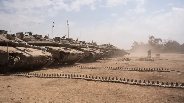 الجيش الإسرائيلي يعطّل كتائب دبابات بسبب نقص قطع الغيار وأزمة في ميزانية الدفاع