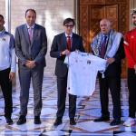 رئيس كتالونيا يستقبل وفد المنتخب الفلسطيني ويؤكد دعمه للقضية