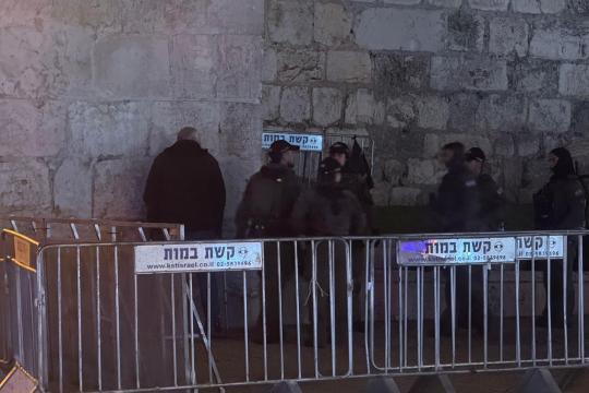 قوات الاحتلال تعتقل الناشط محمد أبو الحمص في القدس