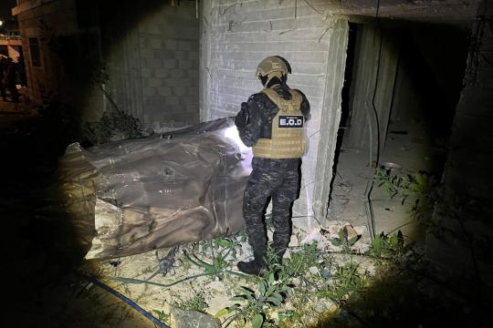 شرطة بيت لحم تتعامل مع شظايا صاروخية في عدة مناطق دون إصابات