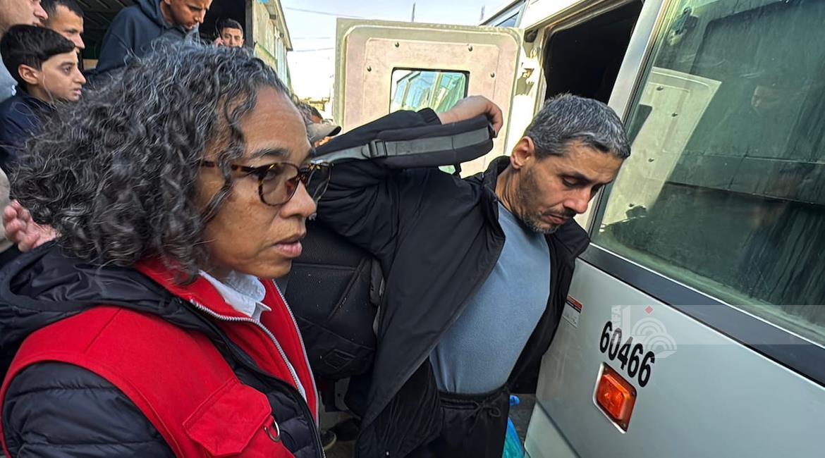 اللجنة الدولية تؤكد ضرورة الوصول إلى جميع المعتقلين الفلسطينيين وحقهم بالمعاملة الإنسانية والتواصل مع أهاليهم