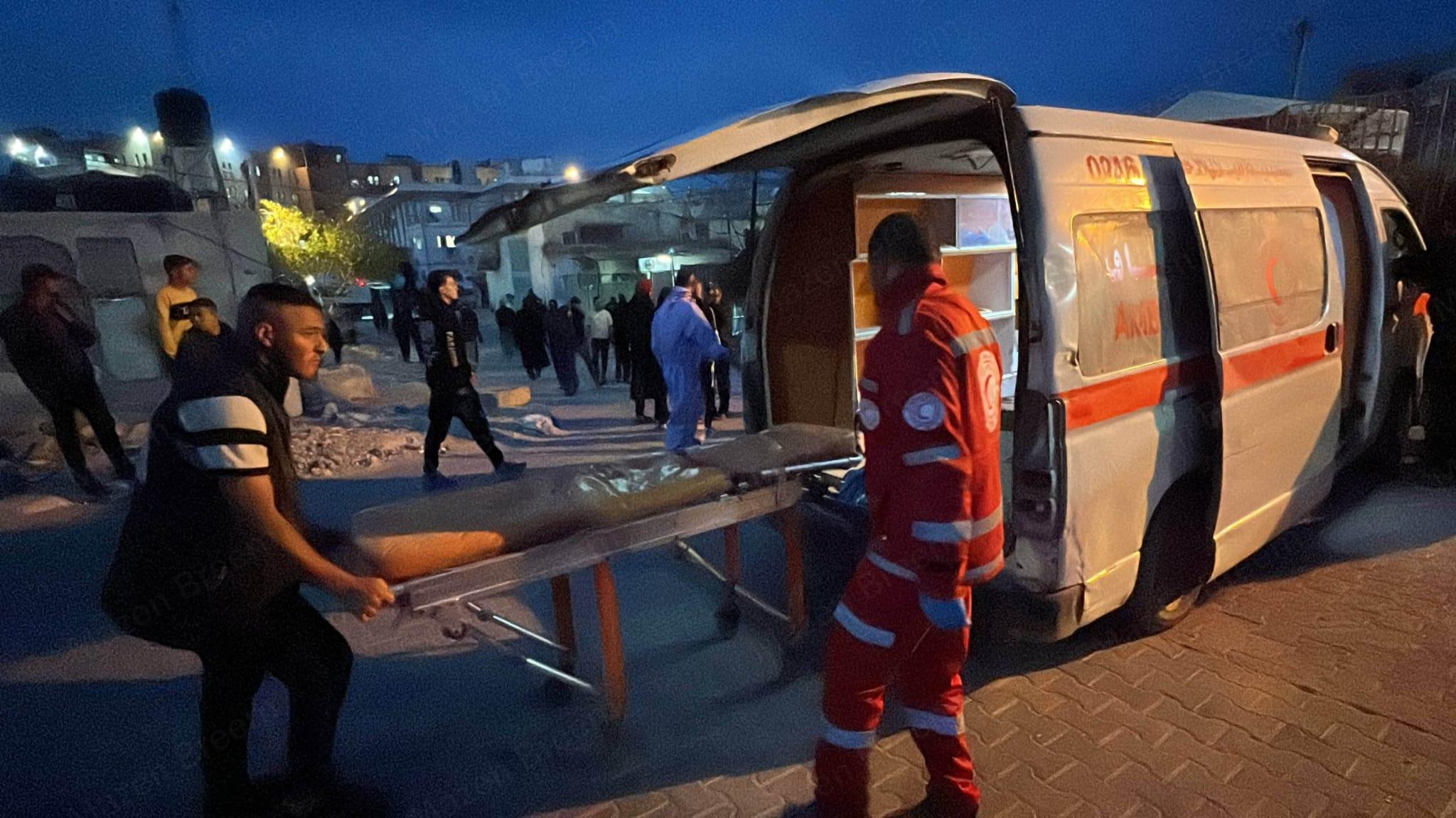 استهداف مركبة شرطة في خان يونس ومنازل شمال القطاع يفاقم حصيلة الضحايا