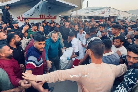 3 شهداء بينهم طفل في غارة إسرائيلية على حي الشيخ رضوان شمال غزة