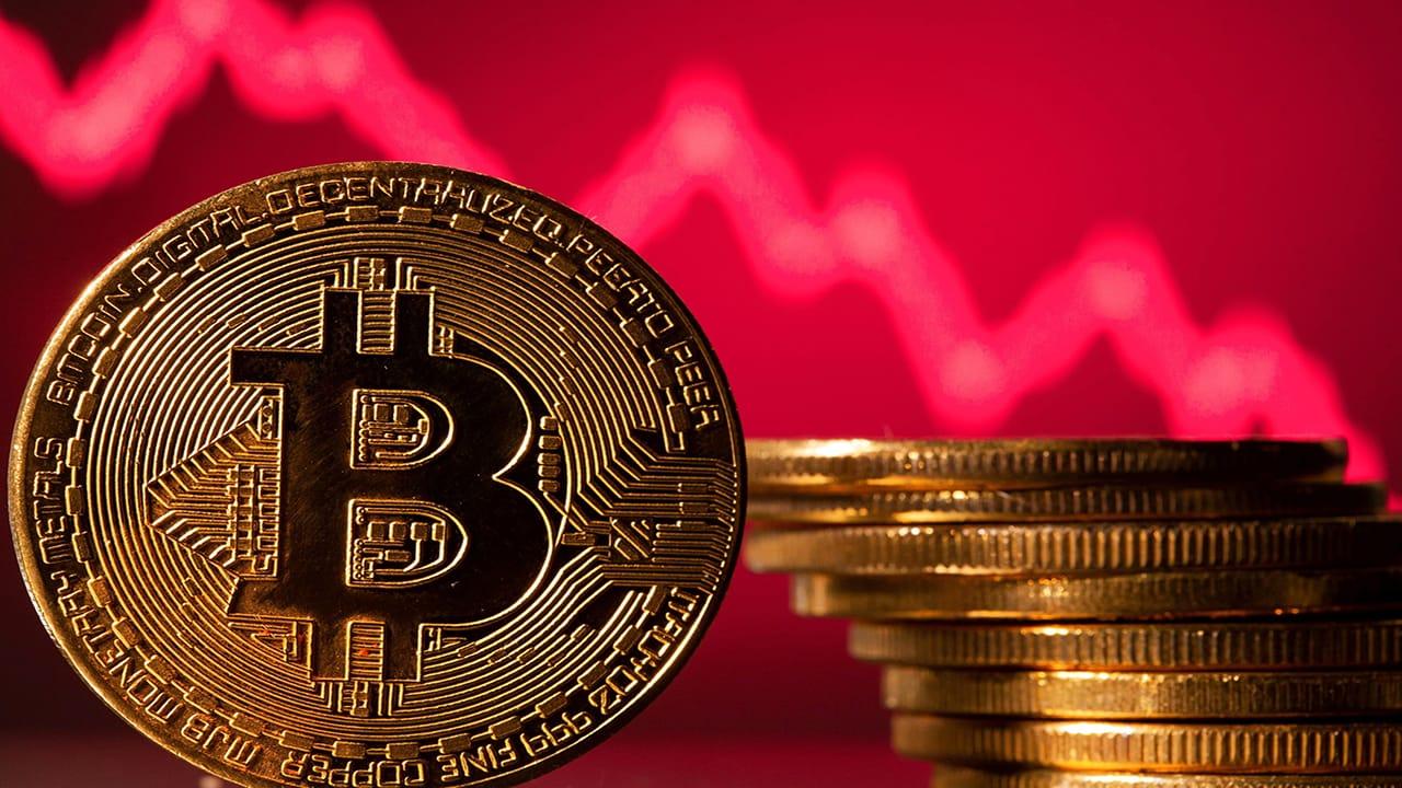 العملة المشفرة الأكبر تستفيد من تحسن شهية المخاطرة وتدفقات صناديق الاستثمار وسط تفاؤل تشريعي
