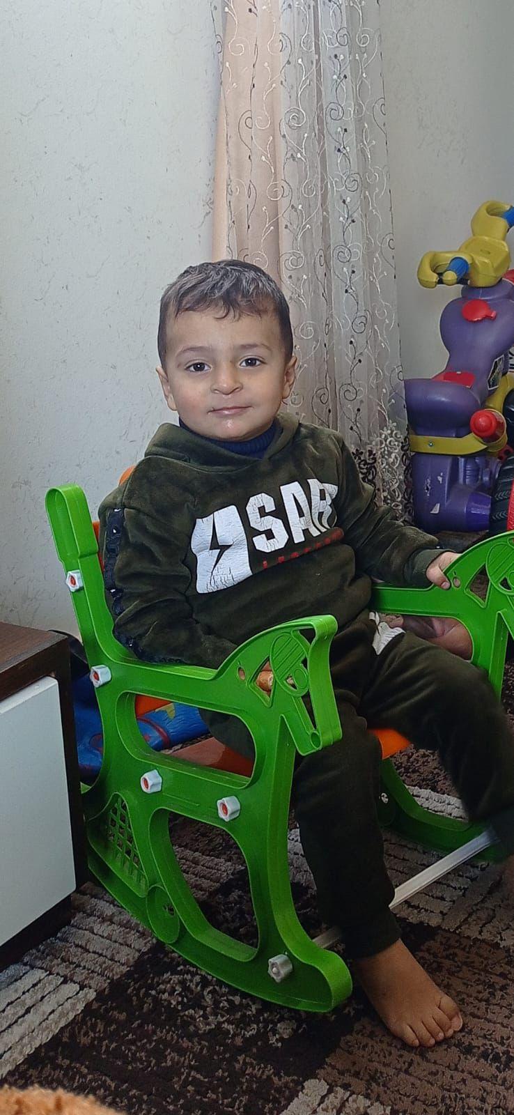 معاناة إنسانية تتفاقم بسبب نقص الإمكانيات الطبية وإغلاق المعابر في قطاع غزة