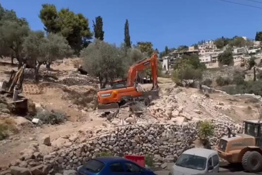 بطريركية الروم الأرثوذكس: اقتحام أرض سلوان مساس بحقوق الكنيسة وحضورها الأصيل في القدس