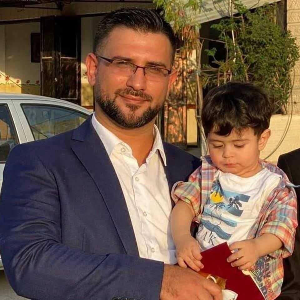 قرار الاعتقال الإداري يستهدف الصحفي السراحنة من مخيم الفوار جنوب الخليل في إطار الملاحقات المتواصلة للصحفيين