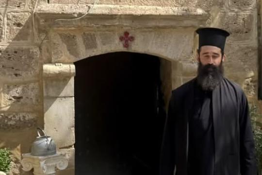 بطريركية الروم الأرثوذكس المقدسية تعيّن الأب دوثويوس قائماً بأعمال رئاسة دير حجلة