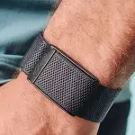 جوجل وWhoop يقودان تحولاً جديداً في سوق الأجهزة القابلة للارتداء نحو الأساور بلا شاشات