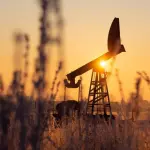 أسعار النفط ترتفع بعد هجمات أوكرانيا واحتجاز إيران ناقلة في مضيق هرمز