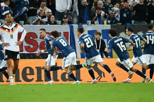اليونان تصعق ألمانيا وتمنح كلوب خسارته الأولى مع «المانشافت»