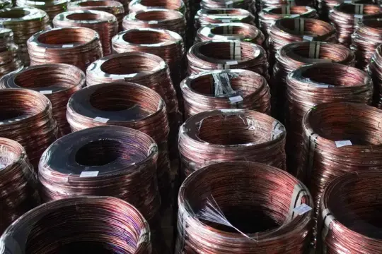 تراجع النحاس وسط ضبابية مفاوضات وقف إطلاق النار وتصاعد التوترات في هرمز