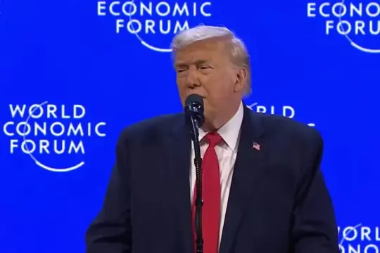 توتر عبر الأطلسي: قمة الاتحاد الأوروبي تبحث مستقبل العلاقات مع الولايات المتحدة بعد أزمة جرينلاند