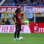 ميلان يسقط بثلاثية أمام أودينيزي ويبتعد عن سباق اللقب