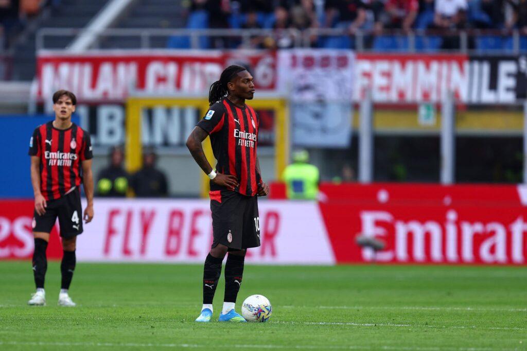 خسارة ثانية توالياً للروسونيري تُعقّد حساباته، وصراع الهبوط يشتعل في الدوري الإيطالي