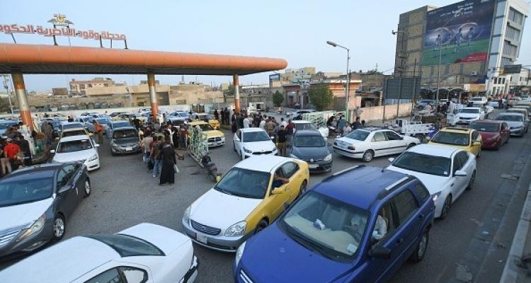 طالبت بتخصيص محطات وقود للمركبات العمومية والشاحنات محذرة من شلل في حركة النقل إذا استمرت الأزمة