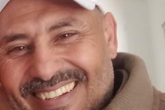 اتحاد موظفي "أونروا" في غزة ينعى المعلم نبهان العمصي ويطالب بتحقيقات وحماية دولية للعاملين