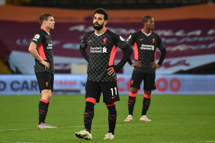 مفاوضات صعبة بين محمد صلاح وليفربول في سبيل إقناعه البقاء في "الأنفيلد"