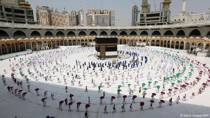 السعودية: 7 ملايين معتمر أدوا مناسك العمرة في 2022