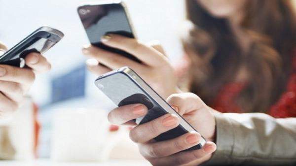 عبر الهواتف الذكية.. 39.42 % من العُمانيون يختارون مجالسهم البلدية
