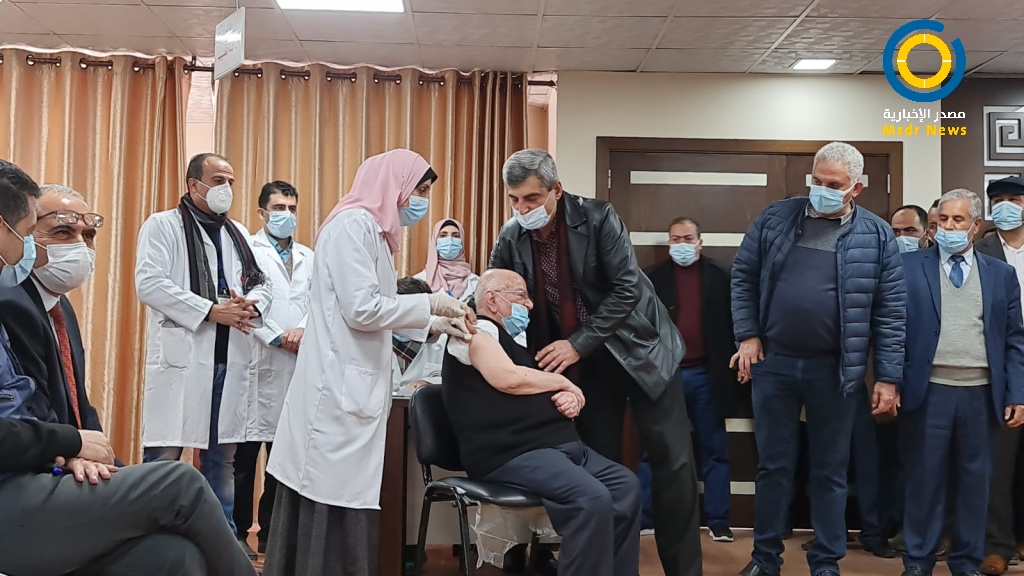 مسؤولون ومؤثرون بغزة: التطعيم آمن وننصح بتلقيه فورًا