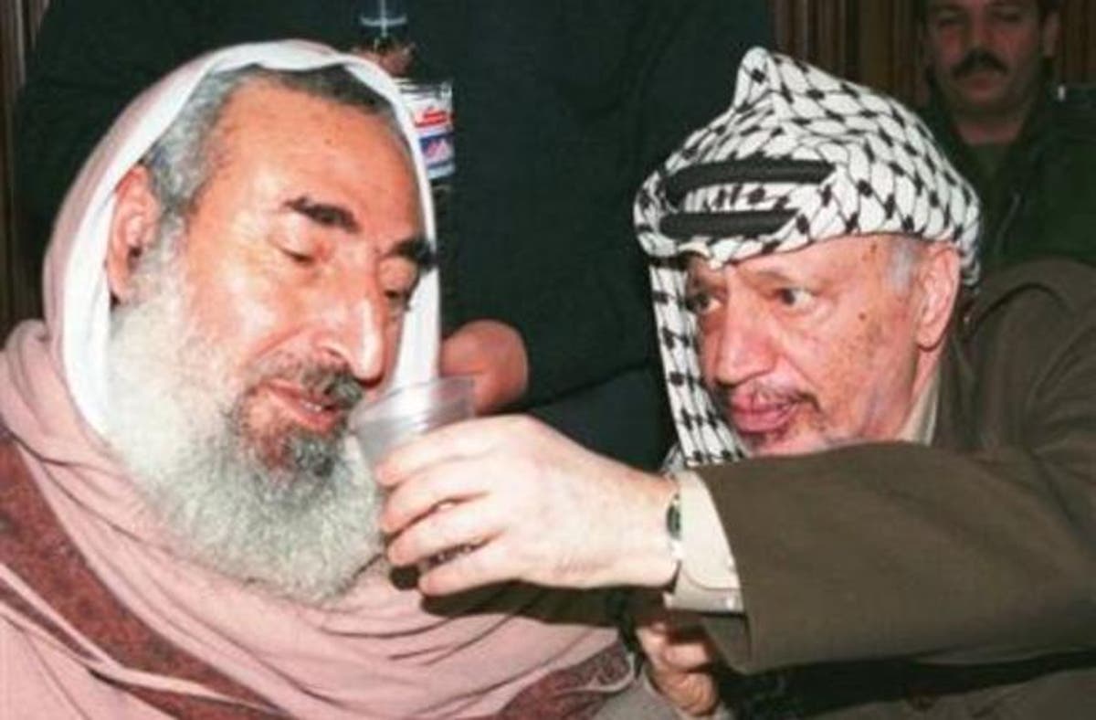 ياسر عرفات .. 17 عاماً على رحيل القائد رمز الوحدة الوطنية