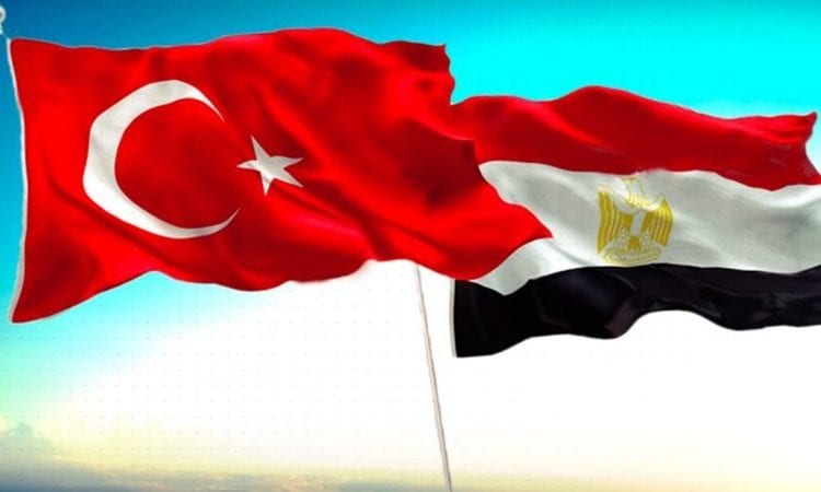 تركيا ومصر تعيدان العلاقات الدبلوماسية بالكامل بعد عقد من التجميد