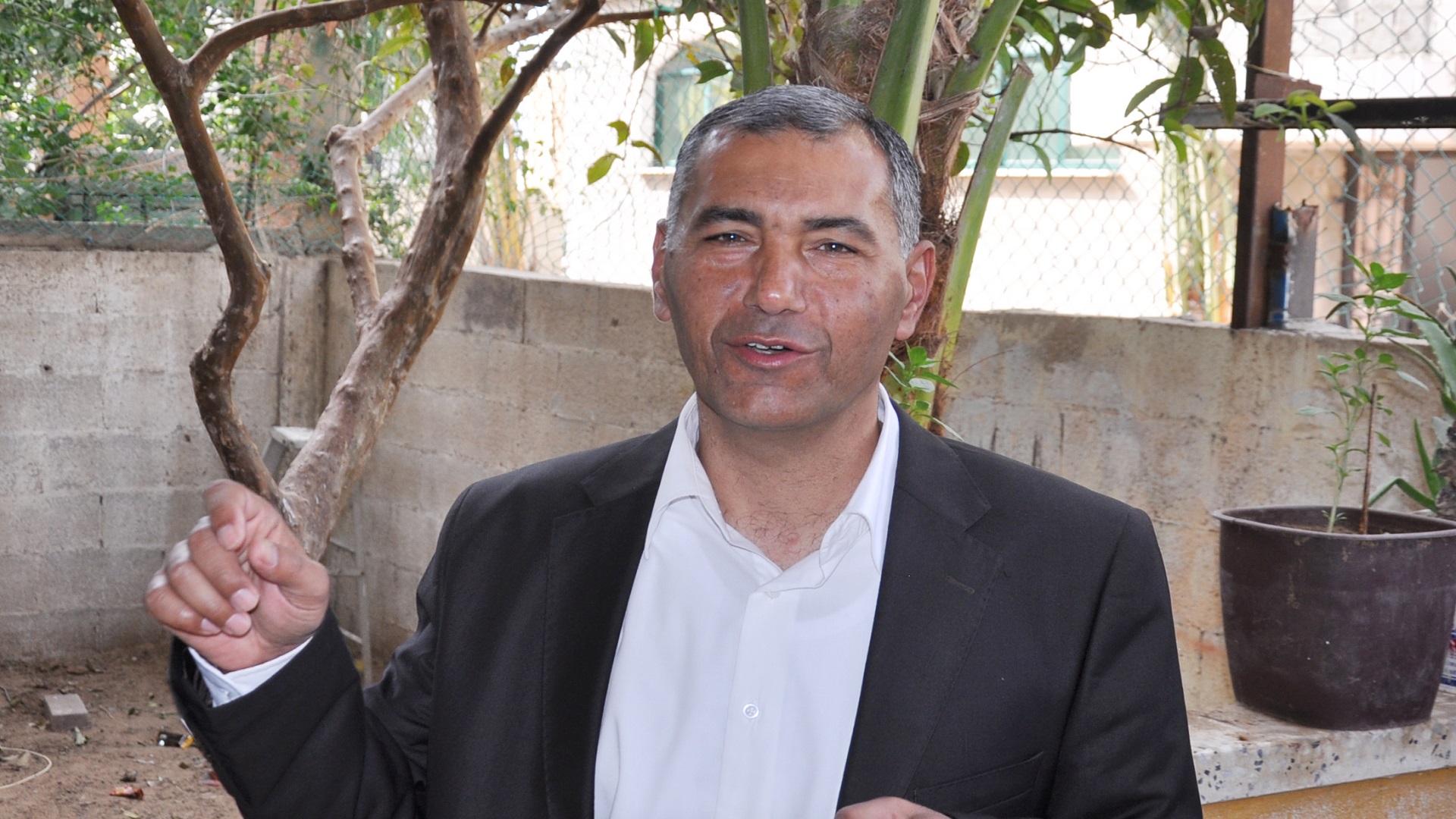 شذى عودة بين مطرقة السجن وسندان "كورونا"