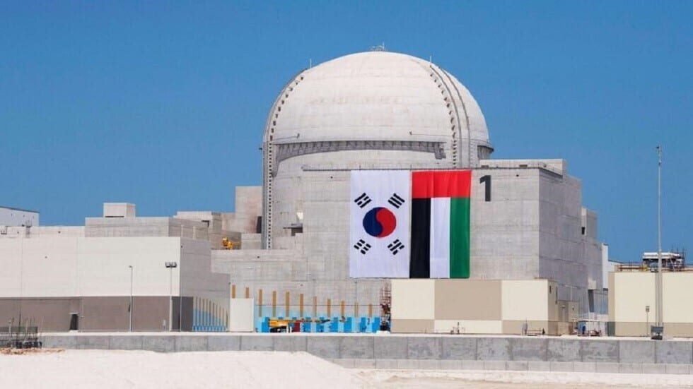 الإمارات تعلن بدء التشغيل التجاري لمحطة براكة للطاقة النووية