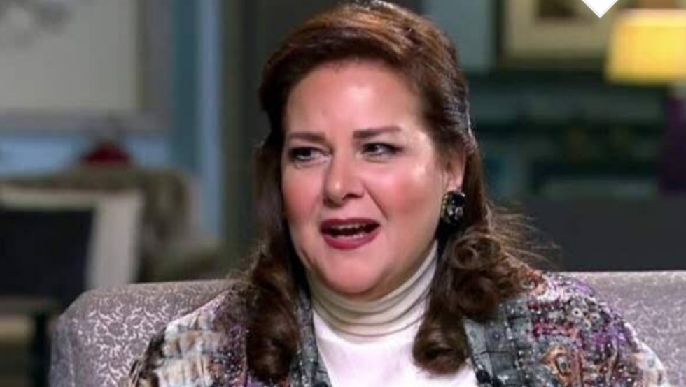 آخر ما قالته الفنانة دلال عبد العزيز.. وحالة صعبة تعيشها ابنتيها دنيا وإيمي