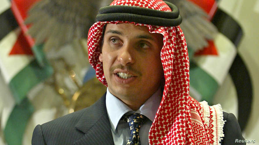 العاهل الأردني يُقيد اتصالات الأمير حمزة وإقامته وتحركاته